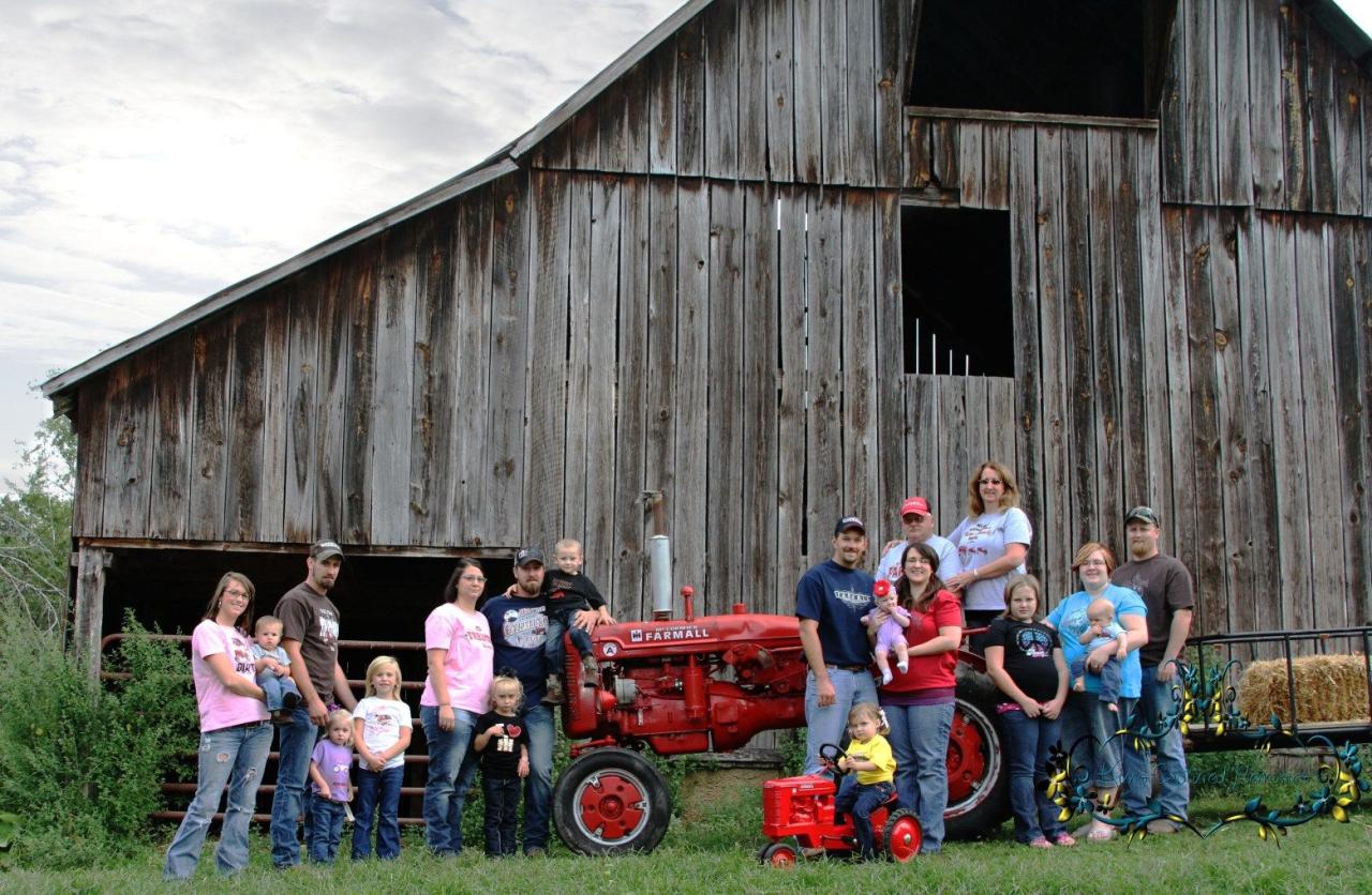 Open farm experience for families with young children